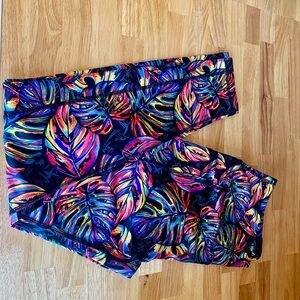 CVG Full Length Leggings Tropic Like it’s Hot size medium